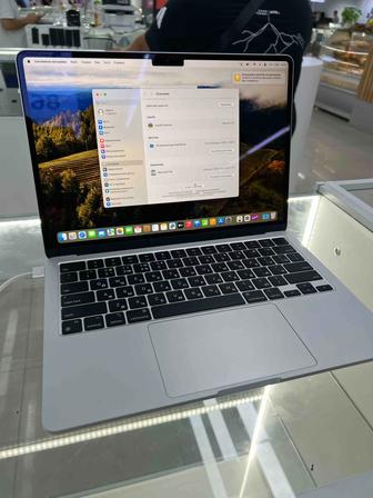 MacBook Air M3 8/256