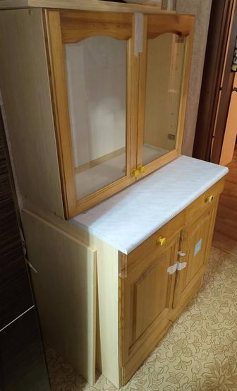 Продам кухонный гарнитур б/у.