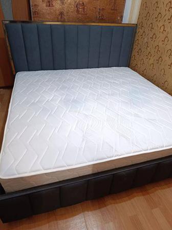 Кровать двуспальная