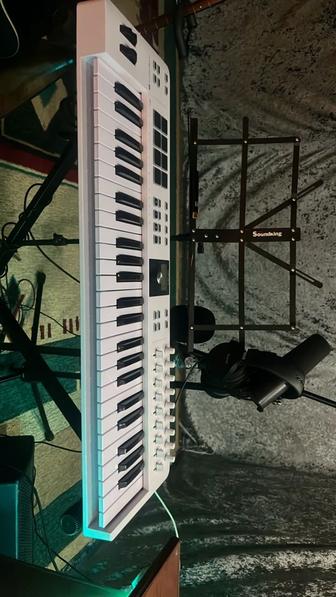 Миди клавиатура