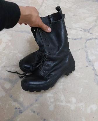Продам берцы