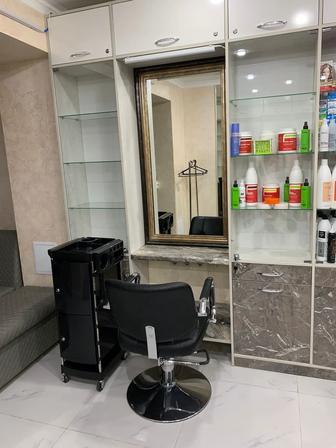 Сдам в аренду парикмахерское кресло