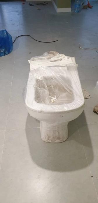 Продам б/у унитаз