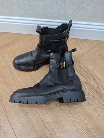 Ботинки Челси Zara