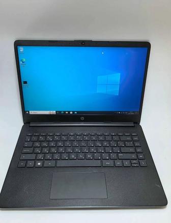 Ноутбук HP AMD Silver 3050U 4 GB SSD 256 Батарея 2 часа