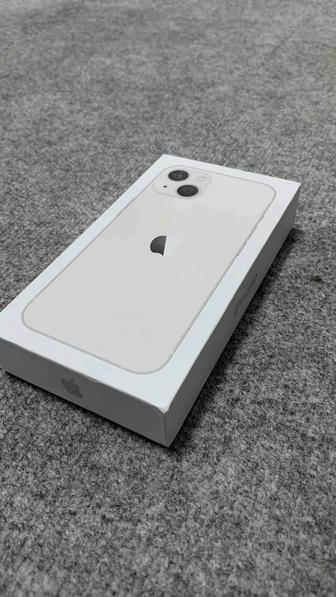 Продам iPhone 13 128gb с гарантией