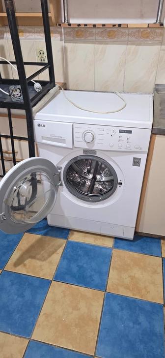 Продам машинку