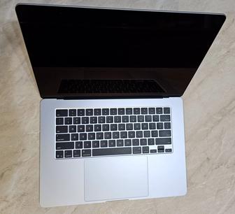 MacBook Air M4 24/512Gb