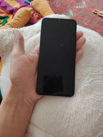 Продам телефон Vivo v23e