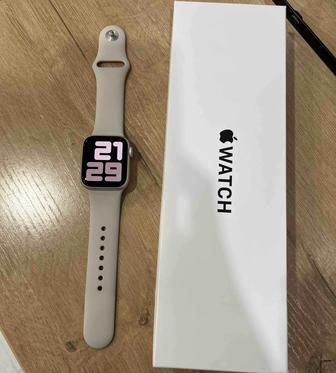 Apple Watch SE (Gen 2) 40mm Starlight A Star SB S/M GPS