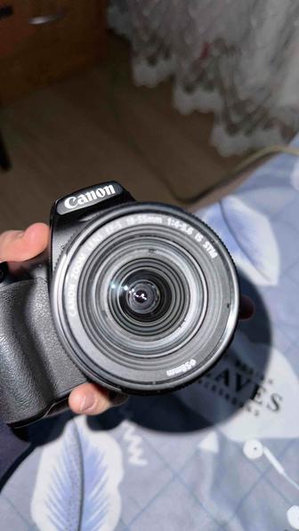 Срочно Продам Canon 250D