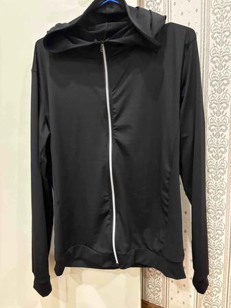 Продам спортивный комплект