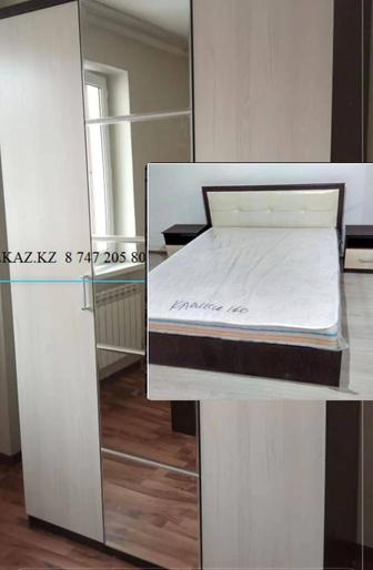 Спальный гарнитур