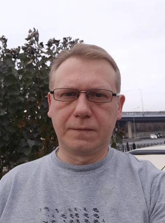 Кладовщик / кладовщица