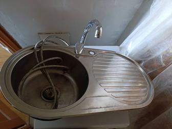 Продам раковину и кран