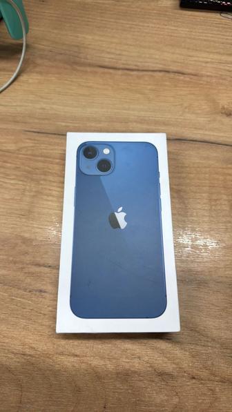 iPhone 13 128 blue