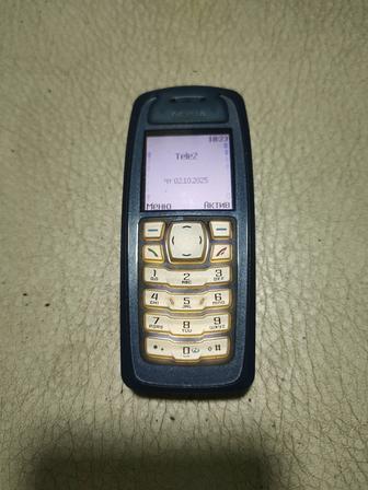 Телефон Nokia 3100