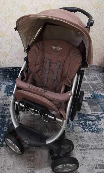 Складная коляска Graco Quattro Tour Deluxe