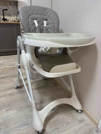 Продам стульчик для кормления