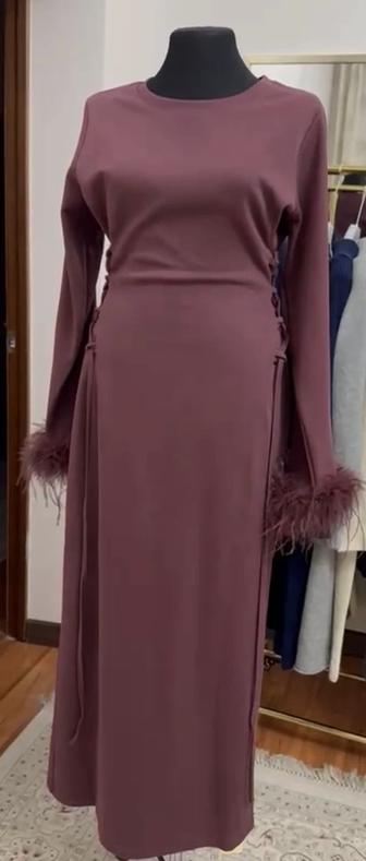 Платье длинное