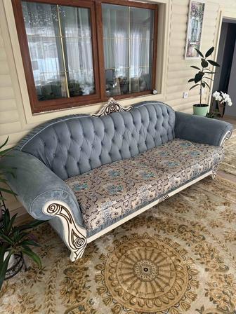 Продам диван и два кресла