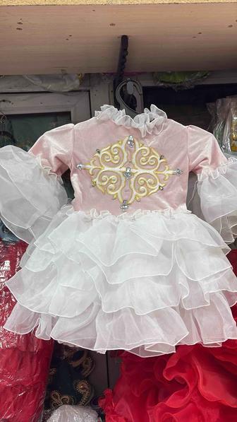 Платье на тусаукесер