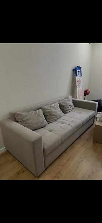 Продам срочно диван!