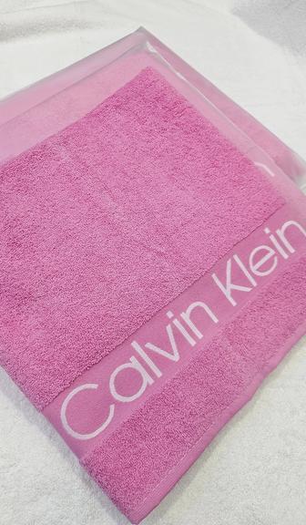 Полотенце бренд Calvin Klein
