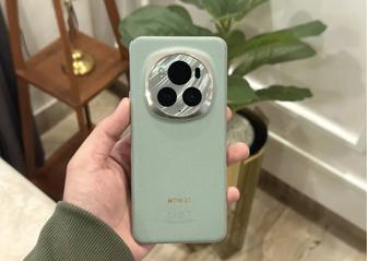 HONOR Magic 6 Pro 12/512 зеленый