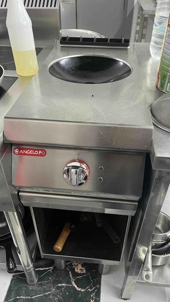 Плита индукционная WOK напольная