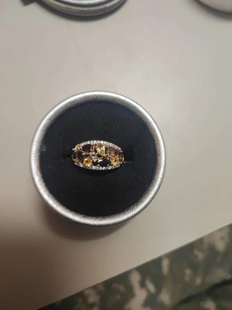 Продам кольцо золото
