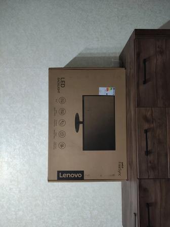 Продам монитор Lenovo D32q-20