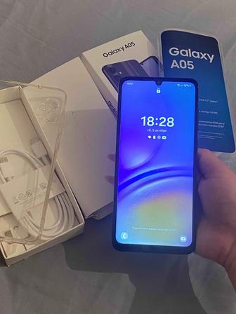 Продается Телефон SAMSUNG A10