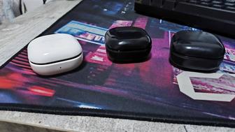 Продам наушники buds live и buds2 без одного наушника