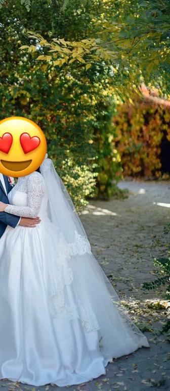 Продам свадебное платье