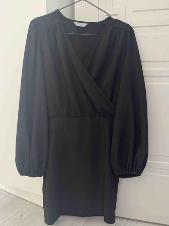 Черное платье мини