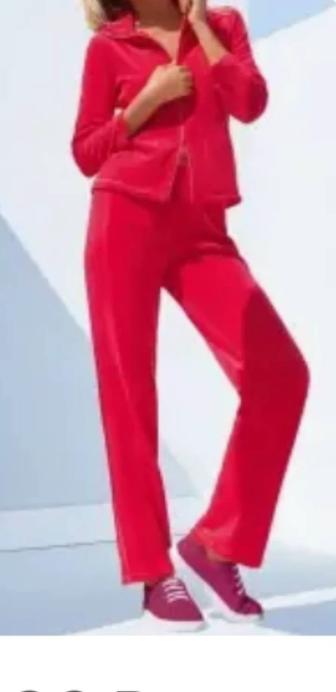 Велюровый костюм коралловый Madeleine