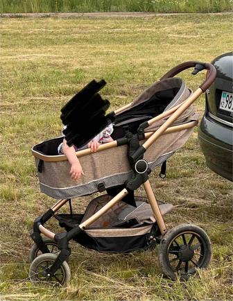 Продам коляску 3 в 1