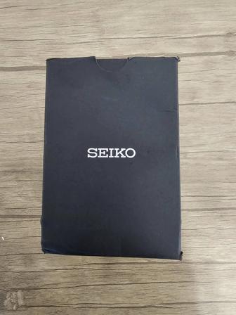 Продам новые механические часы Seiko