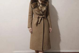 Продам пальто Loreta светло-коричневого цвета