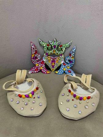 Коронка на дульку и полу чешки для художественной гимнастики