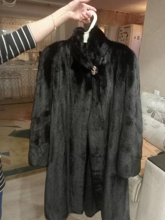 Продам норковую шубу