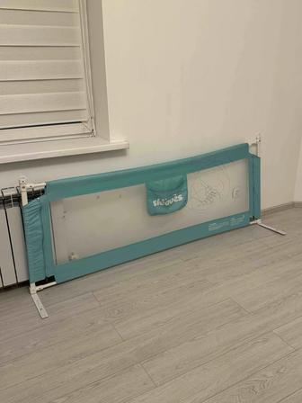 Бортики для кровати