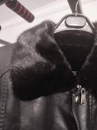 Продам кожанную дубленку