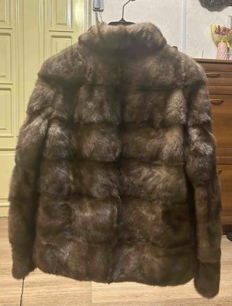Продается женская шуба