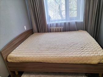 Продается 2х спальный кровать