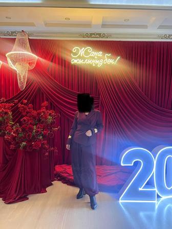 Срочно продам костюм брючный