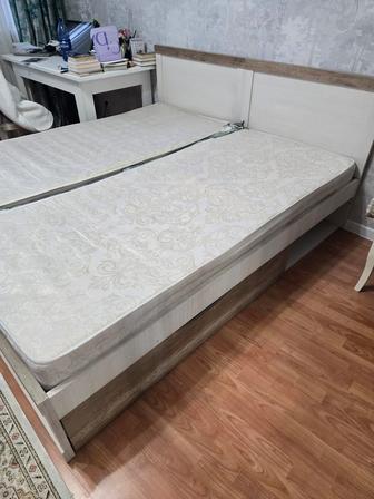 Продам кровати за 25 тыс