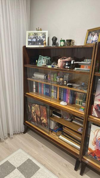 Книжные полки
