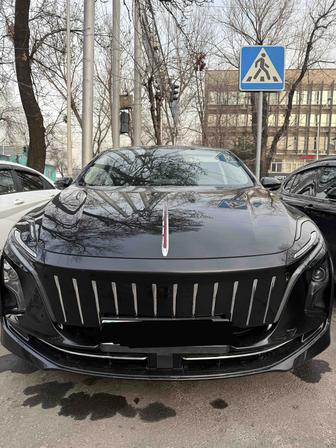 Hongqi E-Qm5 в аренду под Яндекс Go